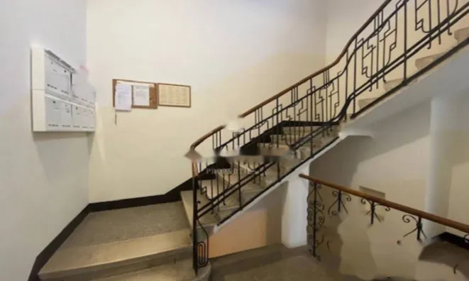 Недвижимость Трёхкомнатная квартира, центр: 16