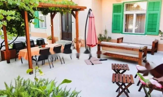 Недвижимость Четырёхкомнатная квартира в центре Опатии: 2