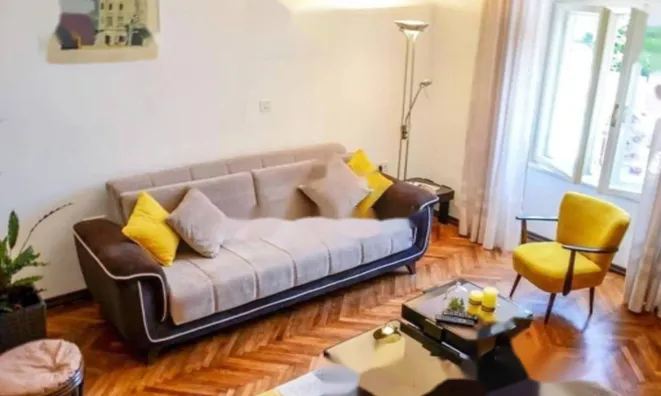 Недвижимость Четырёхкомнатная квартира в центре Опатии: 8