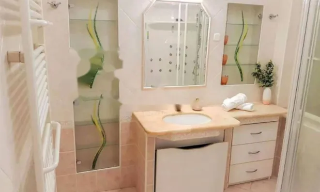 Недвижимость Четырёхкомнатная квартира в центре Опатии: 21