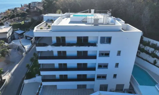 Недвижимость Двухкомнатная квартира Опация: 1