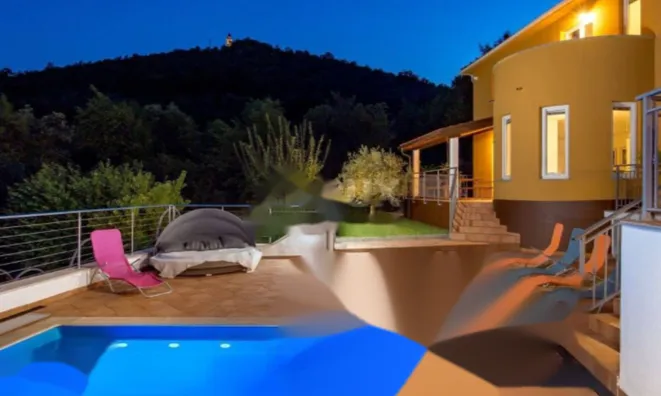 Недвижимость Семейный дом 200 м², центр Опатии: 8