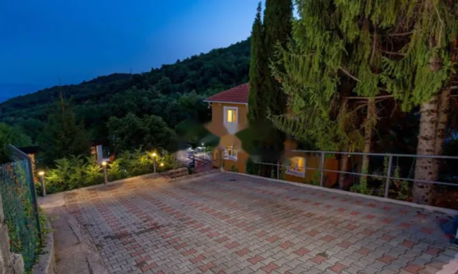 Недвижимость Семейный дом 200 м², центр Опатии: 10