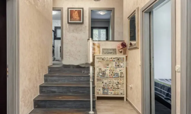 Недвижимость Семейный дом 150 м², Центр, Опатия: 10