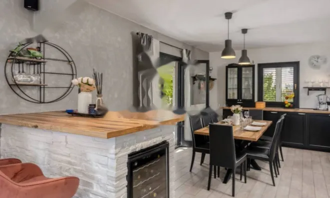 Недвижимость Семейный дом 150 м², Центр, Опатия: 24