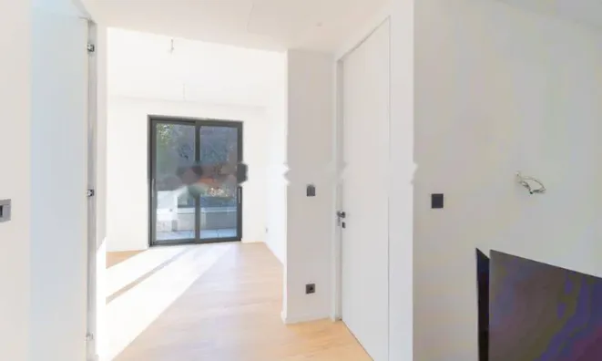 Недвижимость Трёхкомнатная квартира в центре Опатии: 3