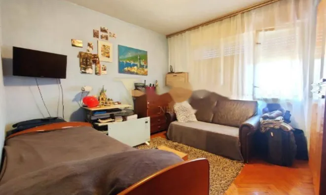 Недвижимость Двухкомнатная квартира в центре: 5