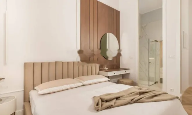 Недвижимость Трехкомнатная квартира Центр: 14