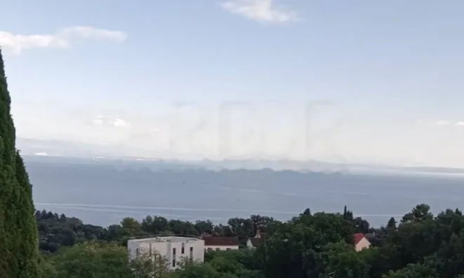 Недвижимость Четырехкомнатная квартира, Опатия: 2