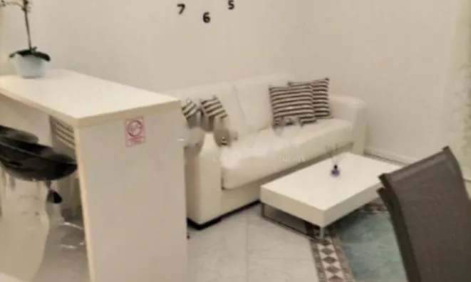 Недвижимость Четырехкомнатная квартира, Опатия: 9