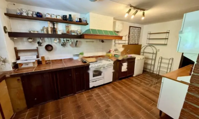 Недвижимость Семейный дом 214 м², Центр: 6