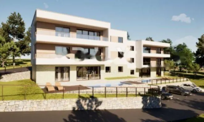 Недвижимость Четырехкомнатная квартира, Центр: 6