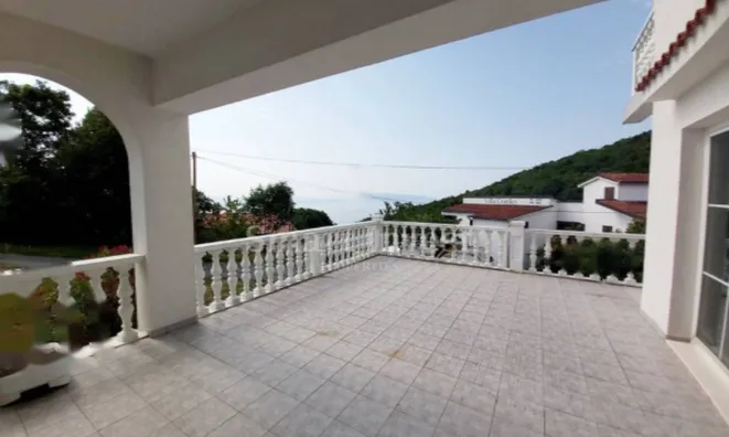 Недвижимость Семейный дом в центре Опатии: 4