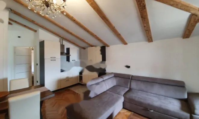 Недвижимость Двухкомнатная квартира, Центр: 2