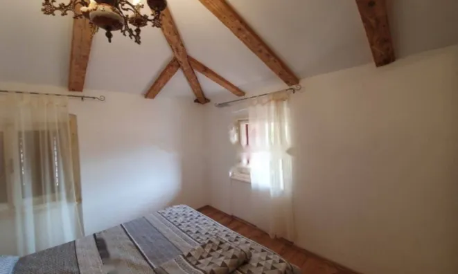 Недвижимость Двухкомнатная квартира, Центр: 6