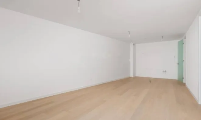 Недвижимость Трехкомнатная квартира 95 м²: 21