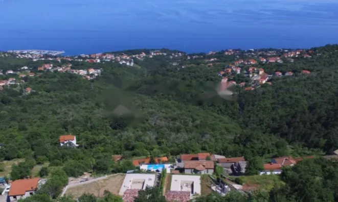 Недвижимость Семейный дом 400 м², Опатия: 3