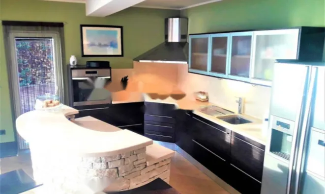 Недвижимость Семейный дом 550 м² в Центре: 7