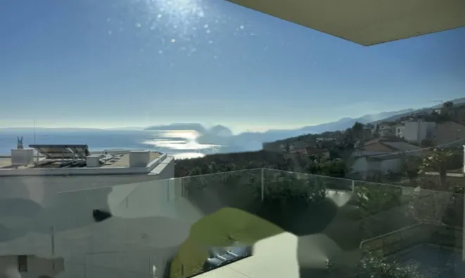 Недвижимость Семейный дом 241 м², Центр: 8