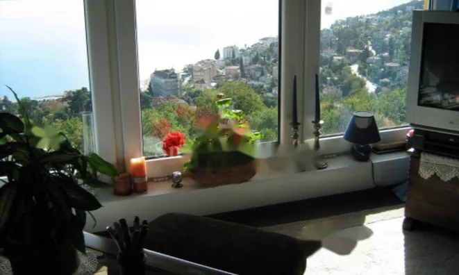 Недвижимость Трехкомнатная квартира, Опатия: 6