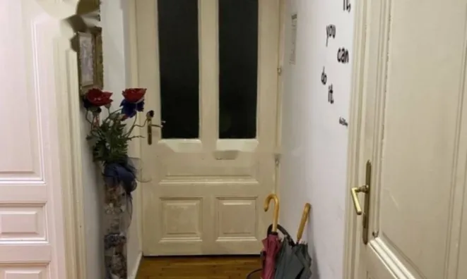 Недвижимость Двухкомнатная квартира, Центр: 7