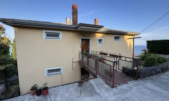 Недвижимость Четырехкомнатная квартира в центре Опатии: 4