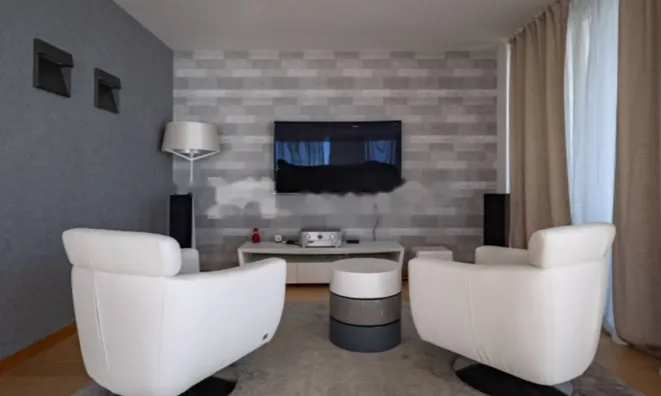 Недвижимость Семейный дом 600 м² в Центре: 18