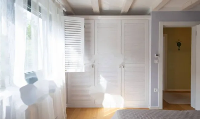 Недвижимость Четырехкомнатная квартира: 15