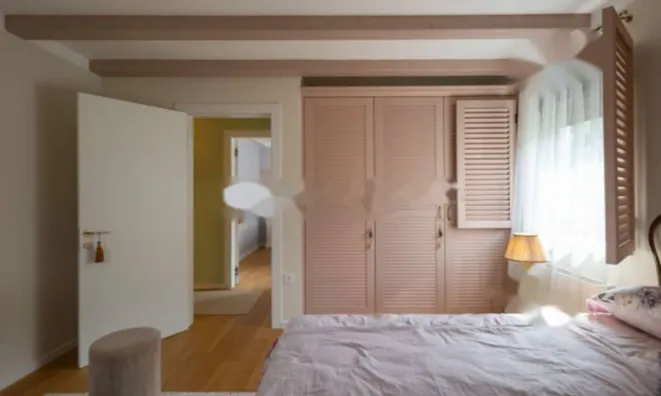 Недвижимость Четырехкомнатная квартира: 19