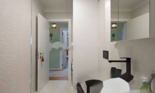 Недвижимость Четырехкомнатная квартира: 24