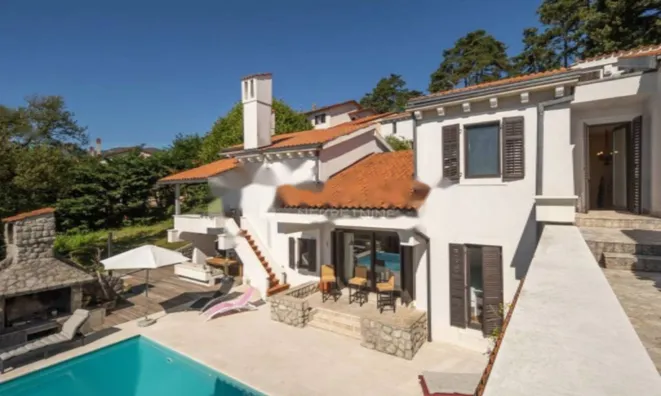 Недвижимость Особняк 330 м² в Центре Опатии: 16