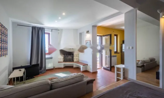 Недвижимость Особняк 330 м² в Центре Опатии: 23