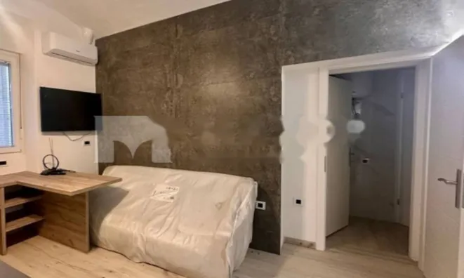 Недвижимость Трехкомнатная квартира Центр: 1