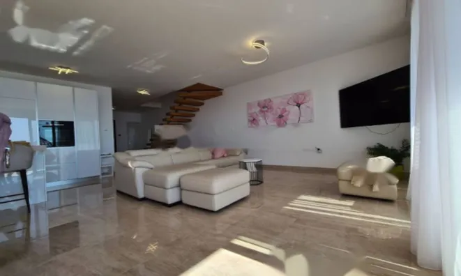 Недвижимость Семейный дом 250 м², Центр Опатия: 6