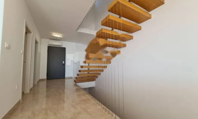 Недвижимость Семейный дом 250 м², Центр Опатия: 18