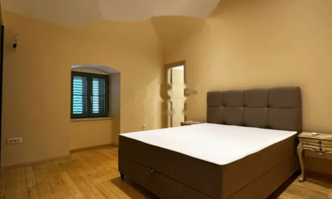 Недвижимость Четырехкомнатная квартира в Центре: 6