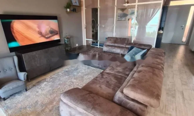 Недвижимость Трехкомнатная квартира в центре Опатии: 12