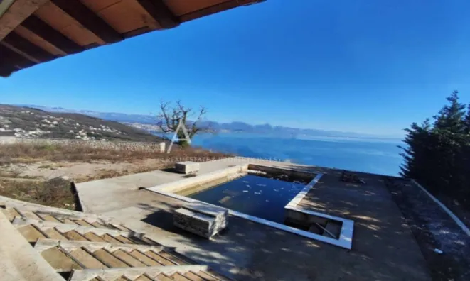 Недвижимость Семейный дом 272 м² в Центре: 1