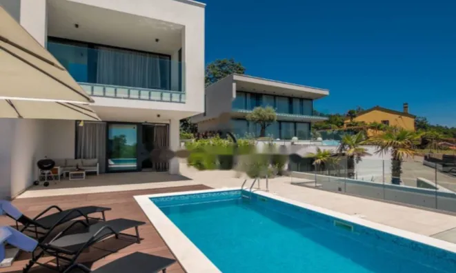 Недвижимость Семейный дом 204 м², Центр, Опатия: 1