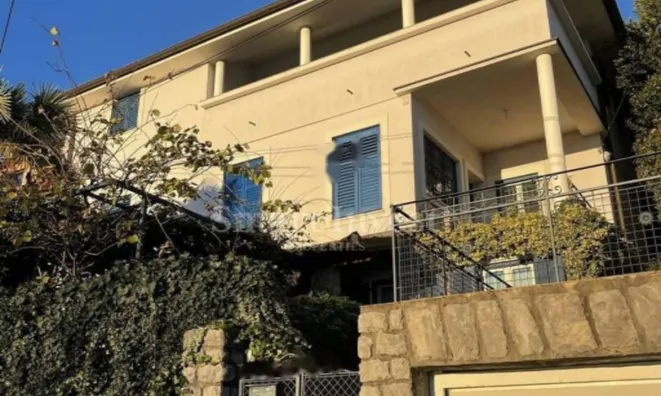 Недвижимость Дом 360 м² в центре Опатии: 1