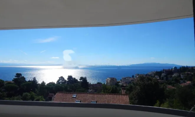 Недвижимость Трёхкомнатная квартира в центре: 5