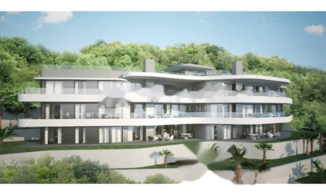 Недвижимость Трёхкомнатная квартира в центре: 8