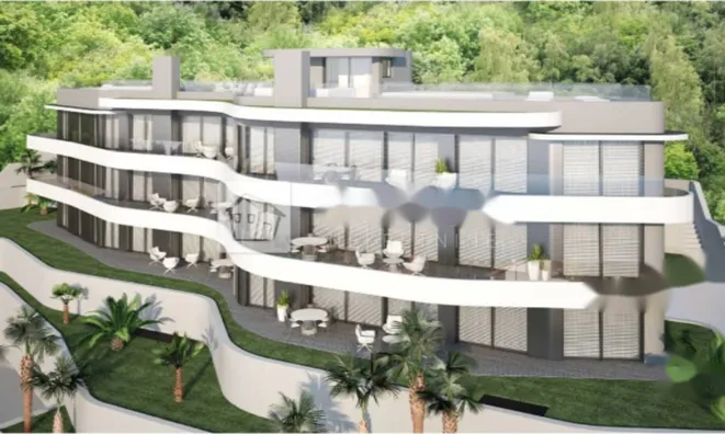 Недвижимость Трёхкомнатная квартира в центре: 13