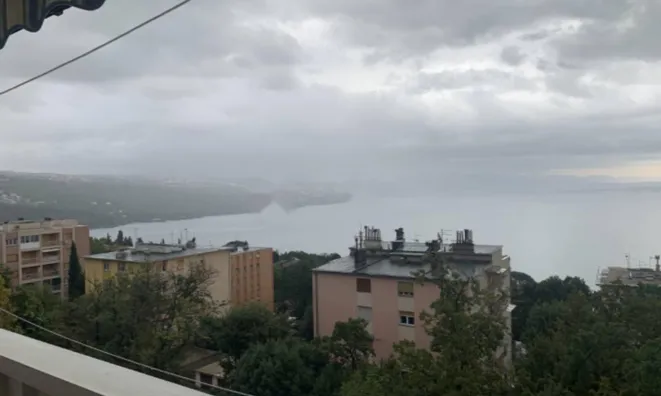 Недвижимость Трёхкомнатная квартира, Центр: 1