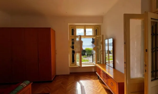 Недвижимость Трехкомнатная квартира в центре Oпатии: 2