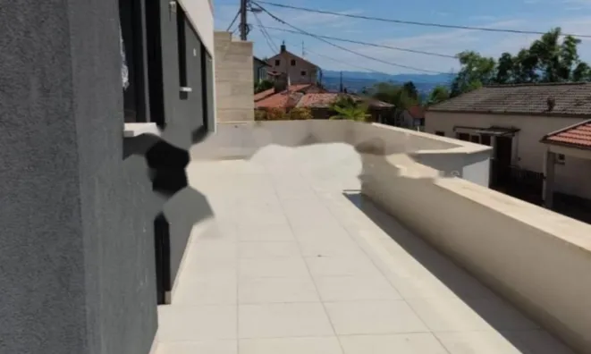 Недвижимость Четырехкомнатная квартира в центре Опатии: 2