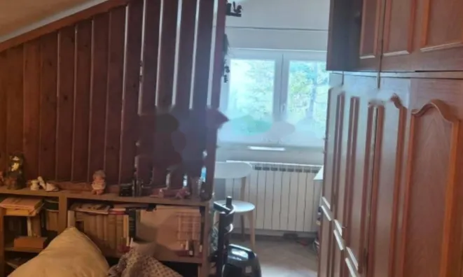 Недвижимость Четырехкомнатная квартира: 3