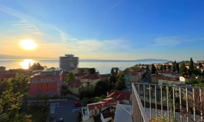 Недвижимость Семейный дом 2200 м² в центре: 18