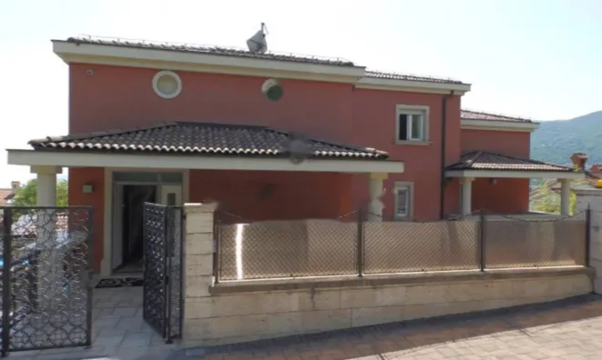 Недвижимость Дом в районе Побри, Опатия: 4