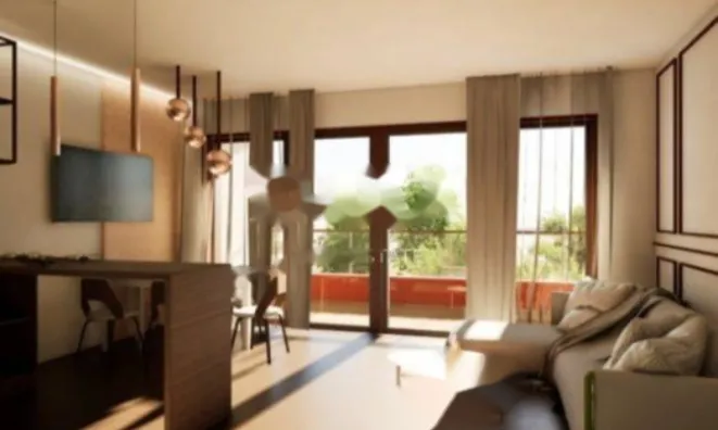 Недвижимость Четырехкомнатная квартира, Центр : 10